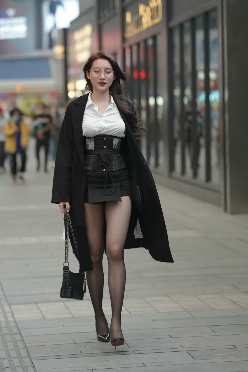 [Mzsock] NO.160 Long legs in black stockings street photography#[105P]-36